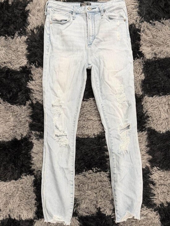 Abercrombie & Fitch jeans - Picture 1 of 6
